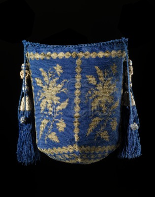 Woman's bag or reticule in...